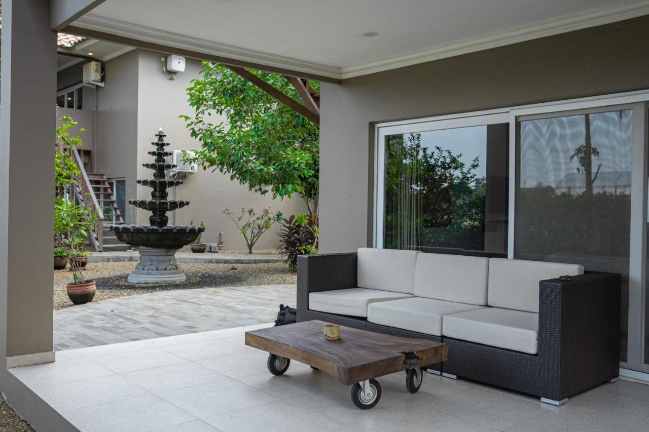 โคโค่นัท ลอดจ์ Apartment เจอปารา ภายนอก รูปภาพ